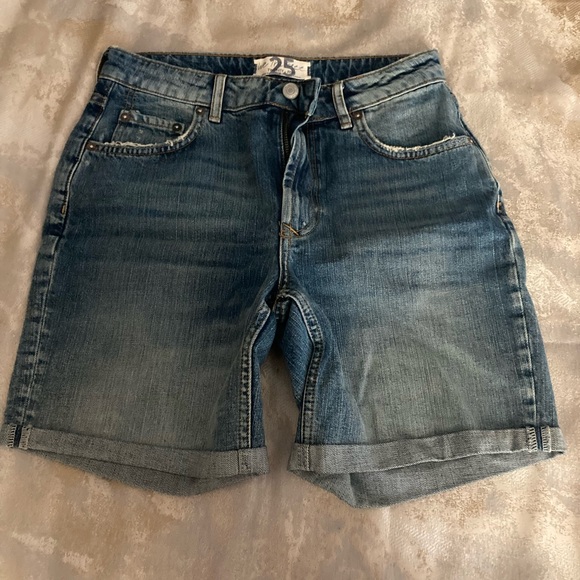 Free People blue denim shorts - Picture 1 of 3